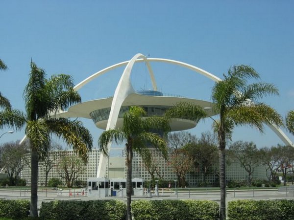 2005-05-27d LAX.JPG