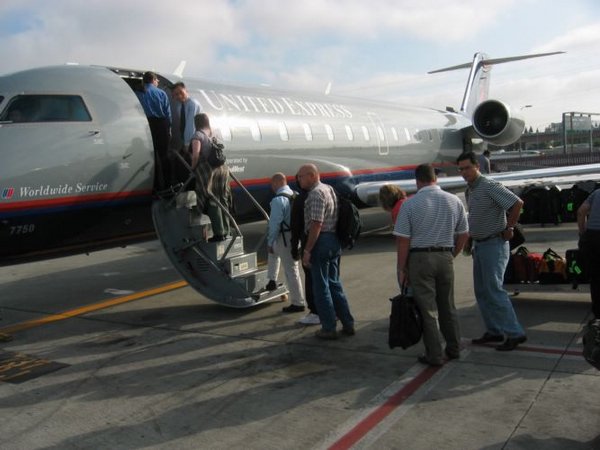 2005-06-23a Small Plane.JPG