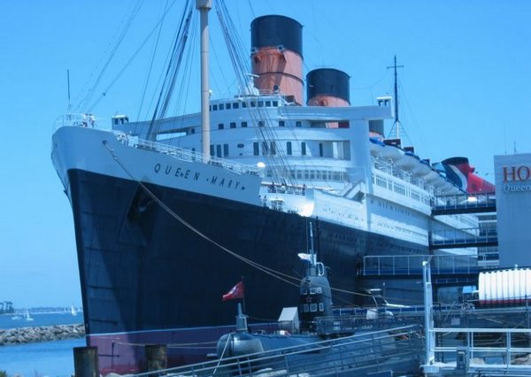 2005-06-26c Queen Mary.jpg