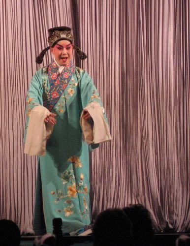 2005-11-13z08 Chinese Opera 6.JPG