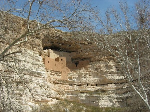 2006-03-25a Montezuma's Castle.JPG