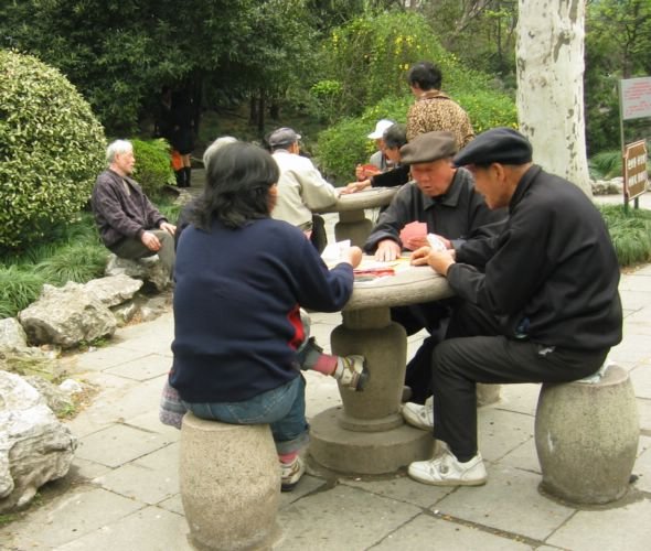2006-04-01h Card Players in Park.JPG