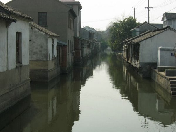 2006-04-02l Canal.JPG