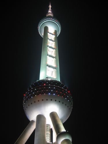 2006-04-03e Oriental Pearl Tower.JPG