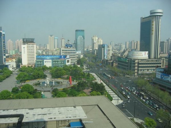 2006-04-06i Hangzhou Vista.JPG