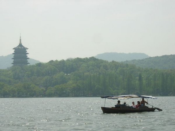 2006-04-07f Boat Tour.JPG