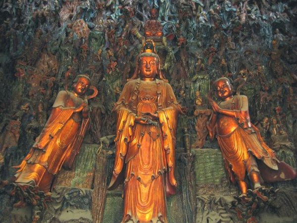 2006-04-07n Buddha.JPG