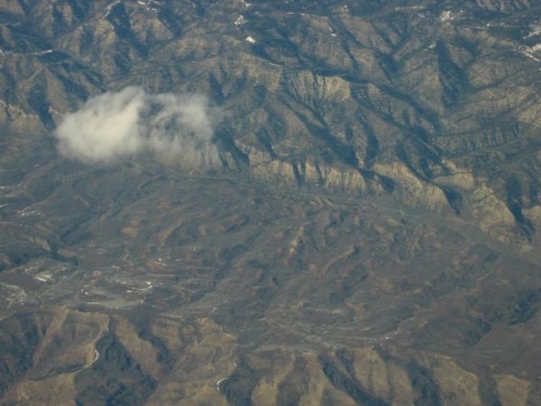 2006-04-22f Single Cloud.JPG