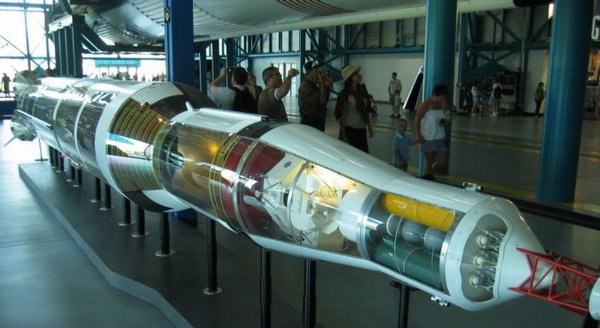 2006-05-14i A lot of Rocket.JPG