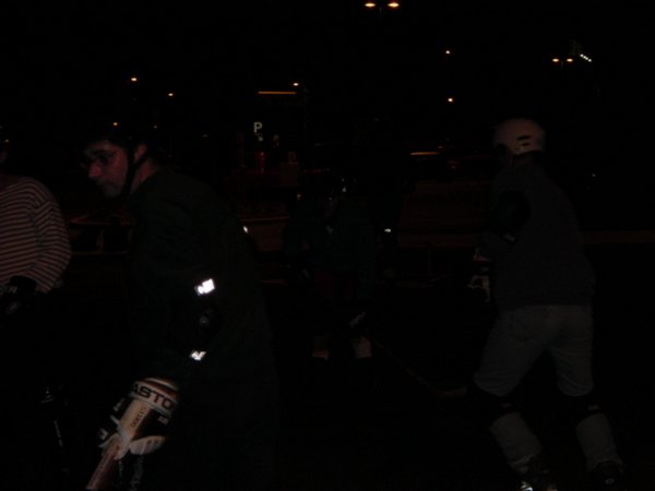 2001-02-14 7 Rollerhockey - Flash Too Weak.JPG