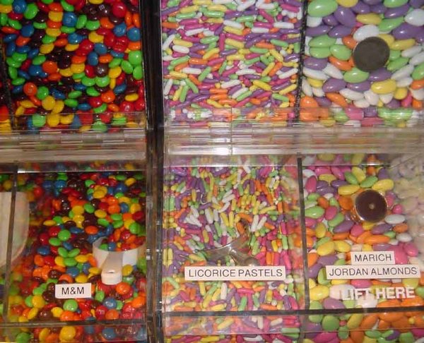 2001-08-06c Candy.jpg