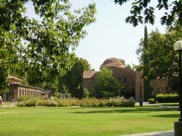 2001-08-20a CSU Chico Campus.jpg