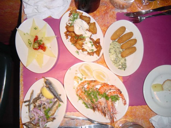 2001-09-21a Tapas.jpg