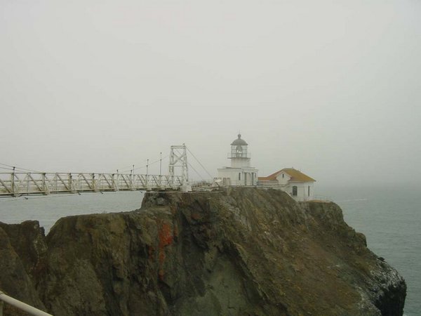 2001-09-22e Point Bonita Lighthouse.jpg