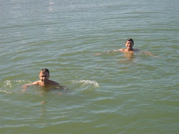 2001-09-29d Daysail - Swimming.jpg