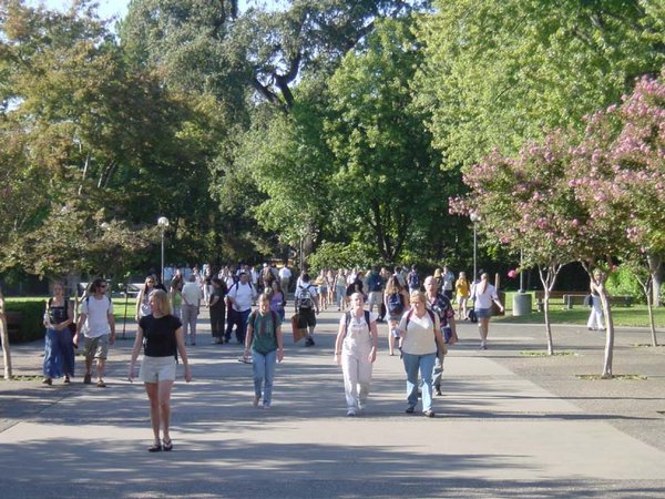 2001-10-01c Strolling Students.jpg