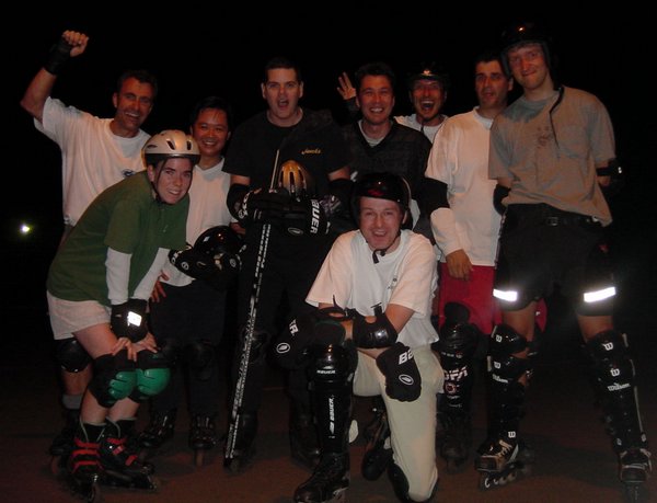 2001-10-09a Rollerhockey Gang.jpg