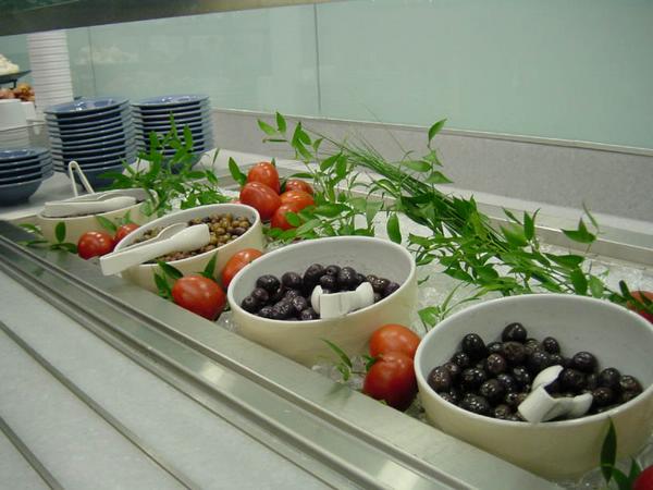 2002-03-12c Olive Bar.jpg