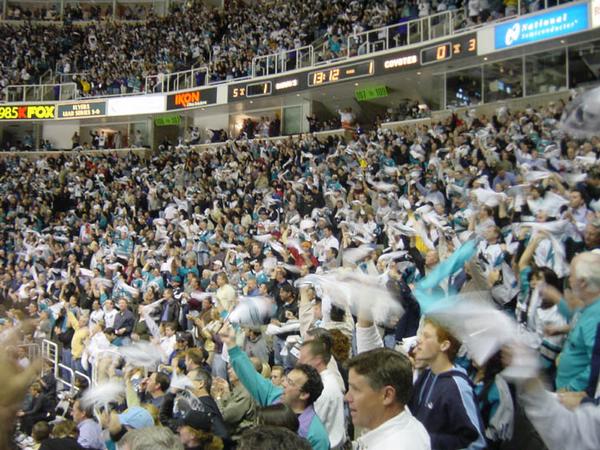 2002-04-17a Shaking their towels after a goal.jpg