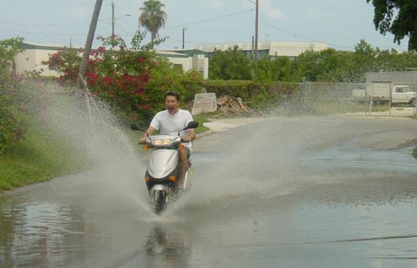 2002-06-08a Scooter Fun.jpg