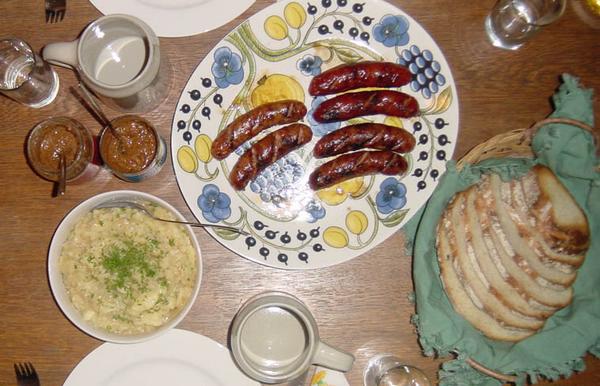 2002-06-19b Germanic supper.jpg