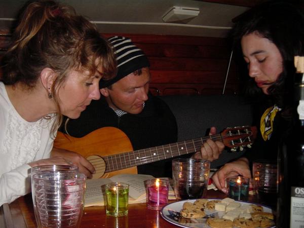 2002-07-05e Singalong in the cabin.jpg