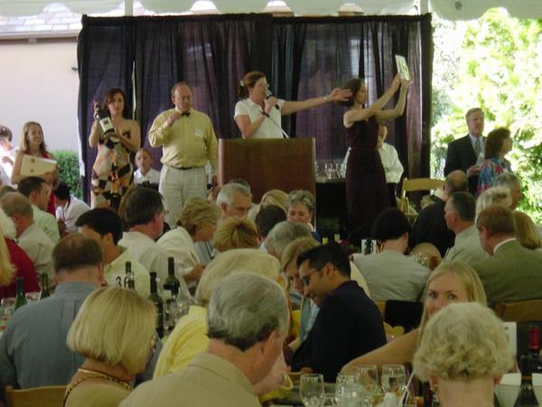 2002-07-14c Live auction.jpg