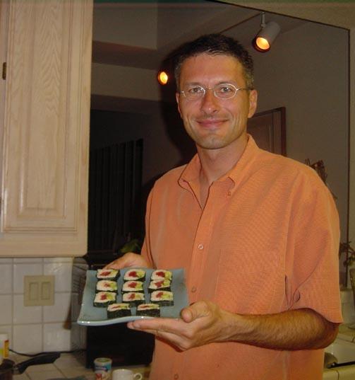 2002-08-28g Maki Sushi - The final product.jpg