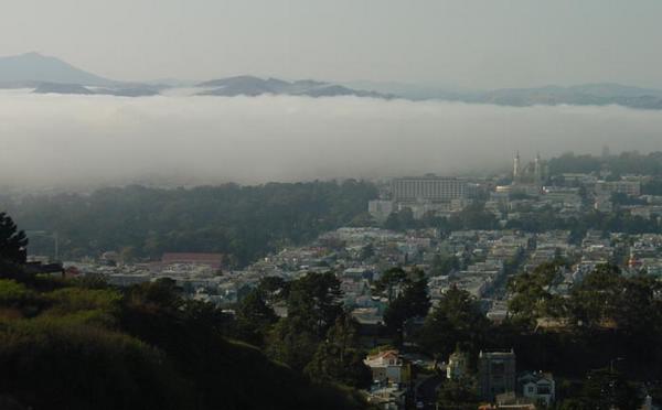 2002-08-31e Fog rushing in.jpg