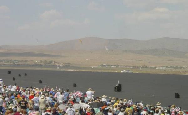 2002-09-15g Racers coming by the stands.jpg