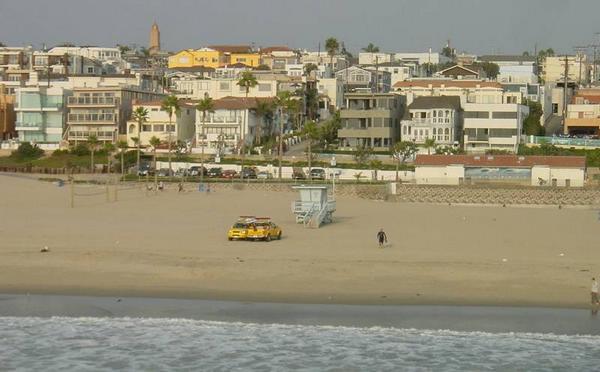 2002-10-18f Manhattan Beach.JPG