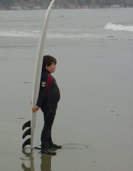 2002-11-30g Chubby boy is no surfer dude.JPG