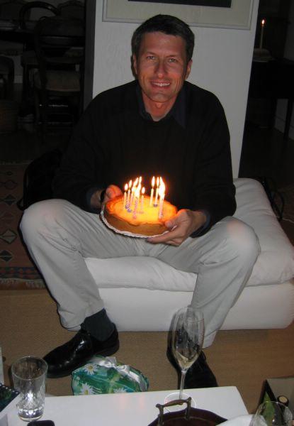 2003-03-26a Birthday Cake I.JPG