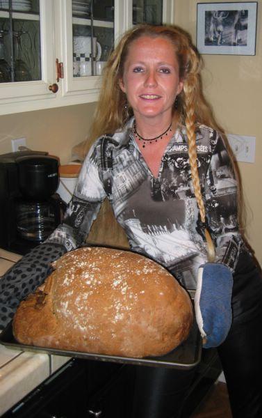 2003-04-20a Doris' Ham in a Bread Dough.JPG
