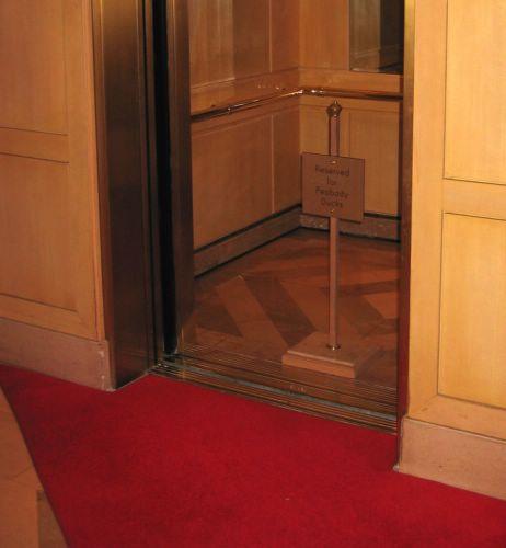 2003-06-18a Duck Elevator.jpg