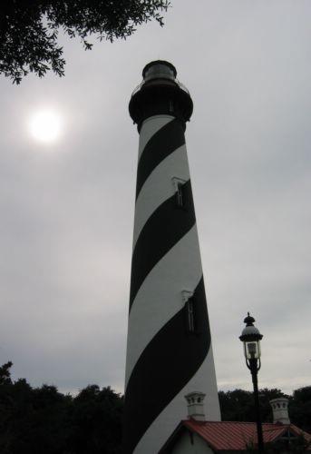 2003-06-19d Spiral-Striped Lighthouse.JPG