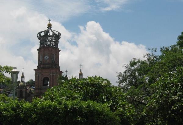 2003-07-04b Church Puerto Vallarta.JPG