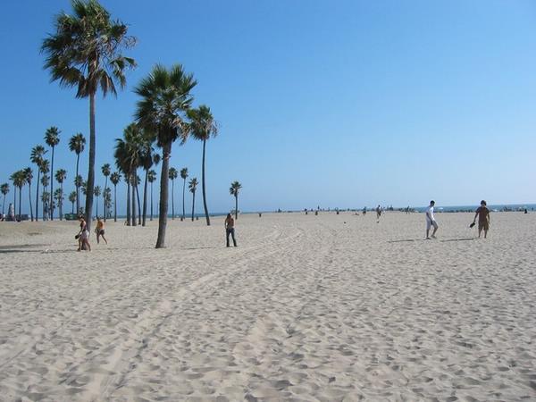 2003-08-24a Venice Beach.JPG