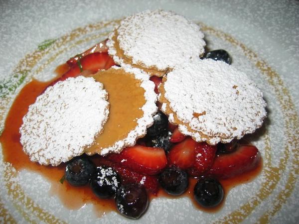 2003-09-11c Galettes with Berries.JPG