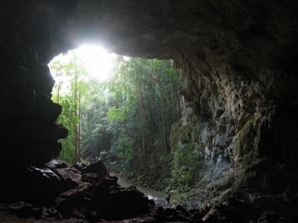 2003-11-18j Rio Frio Cave Exit.JPG