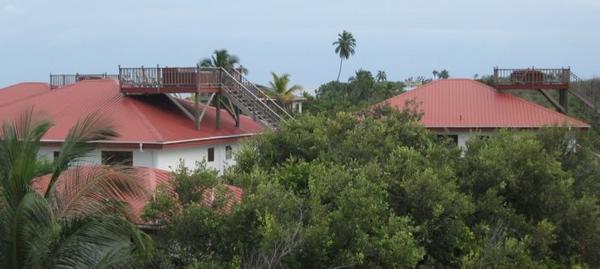 2003-11-20g Robert's Grove Roofs.JPG