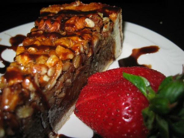 2004-04-19b Pecan Pie.JPG