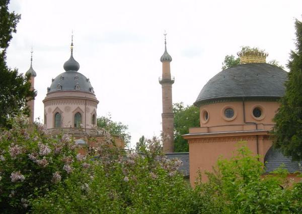 2004-05-14f Mosque.jpg