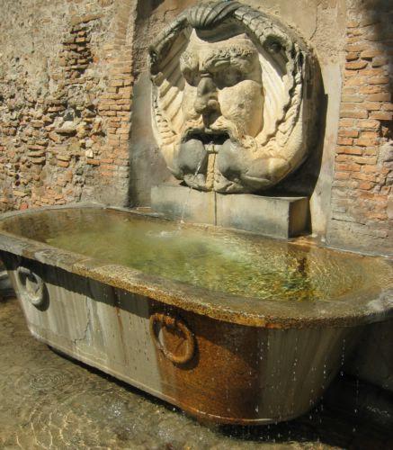 2004-07-18i Fountain at Santa Sabina.jpg