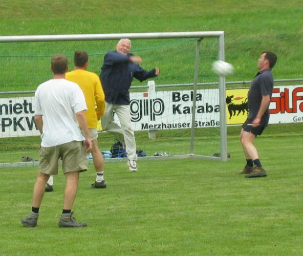 2004-08-21f Horst in Action.JPG