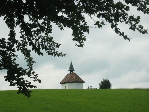 2004-08-22g Hike Target - The Chapel.JPG