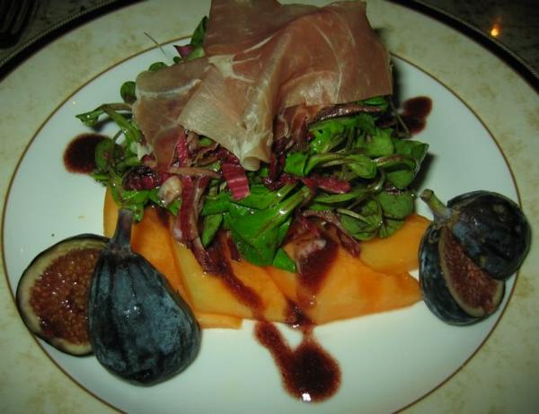 2004-09-11q Dinner 1.JPG