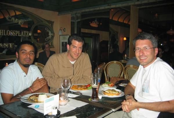 2004-10-17g Manik, Jon, Oli Dinner.JPG