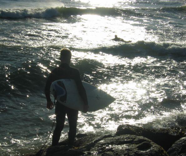 2004-10-31h Surfer.JPG
