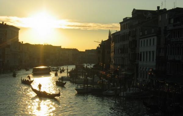 2004-11-20o Grand Canal Sunset.JPG